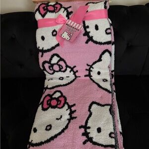 Hello Kitty Faces throw blanket